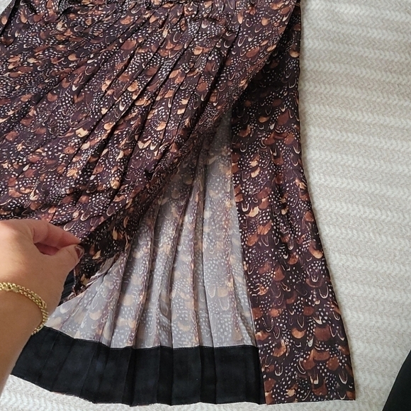 BEYMEN Silk Pleated Midi Skirt US 12 - Picture 5 of 7